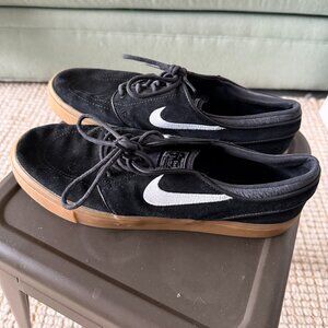 Stefan Janoski Nike Skate Shoes